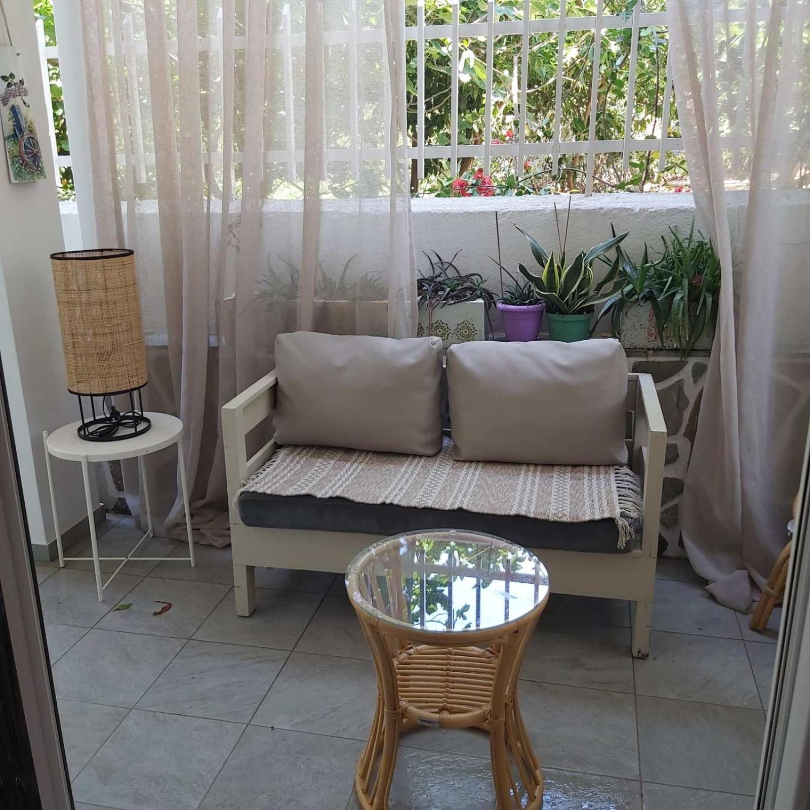 Eytyhias Yard Apartments In Poros Poros Town Екстериор снимка